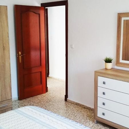 Apartamento Villa De Rota - Vista Mar, 135M2, Terraza, Sat Tv Y Mas Eksteriør billede